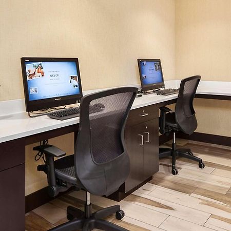 Hampton Inn & Suites Seattle North/Лінвуд Екстер'єр фото