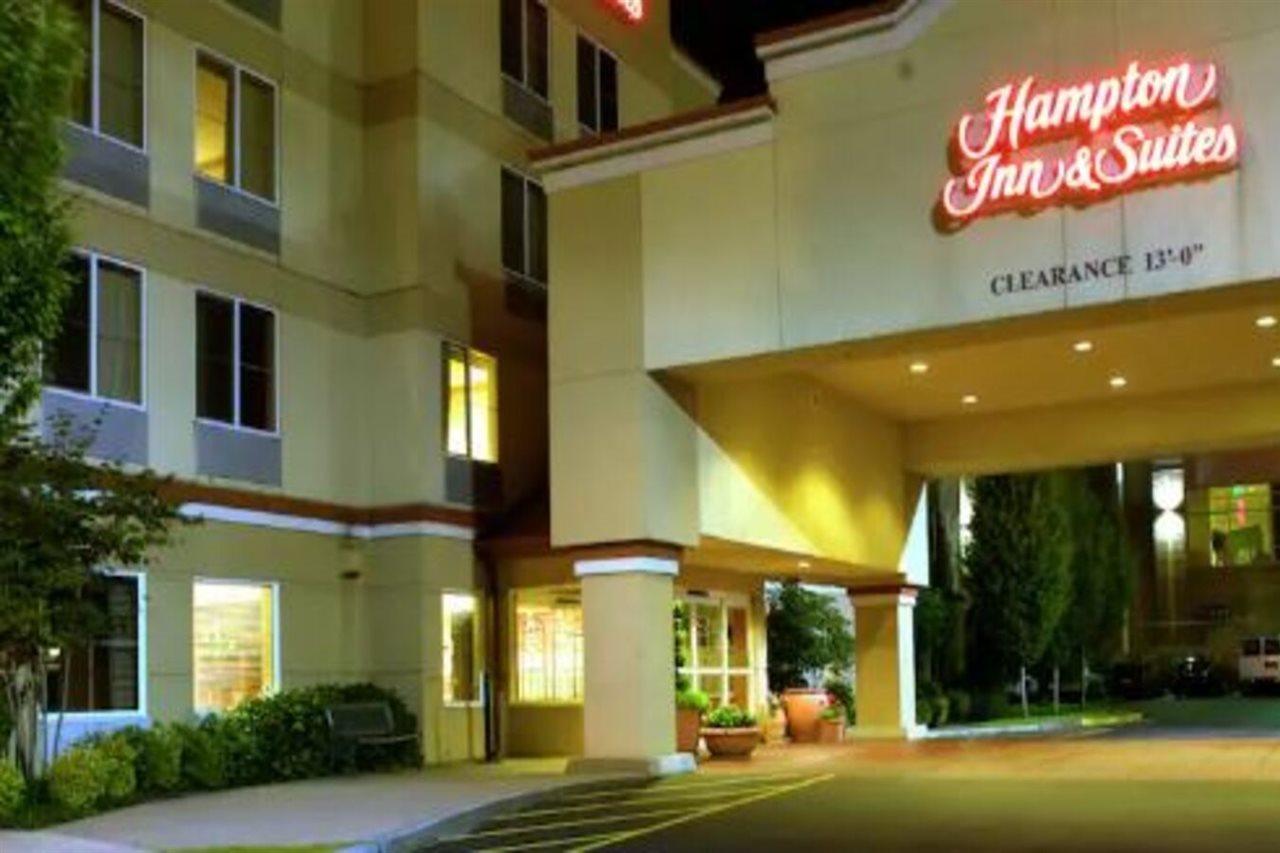 Hampton Inn & Suites Seattle North/Лінвуд Екстер'єр фото