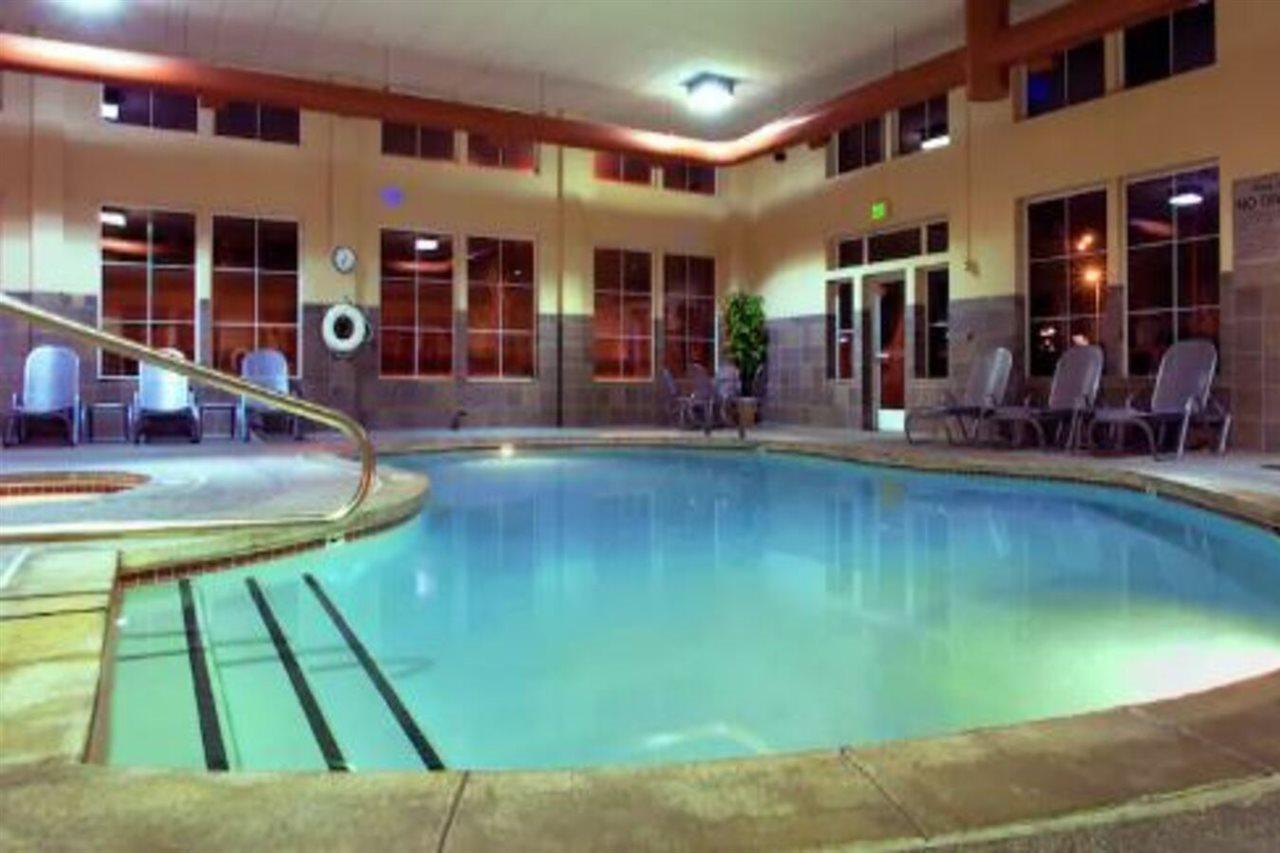 Hampton Inn & Suites Seattle North/Лінвуд Екстер'єр фото