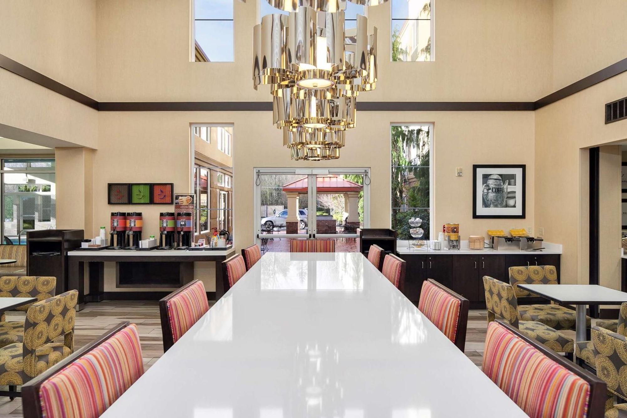 Hampton Inn & Suites Seattle North/Лінвуд Екстер'єр фото
